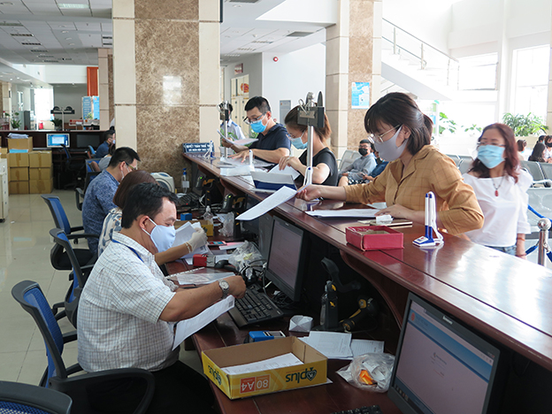 Một quầy giao dịch thanh toán thuế tại TP.HCM.