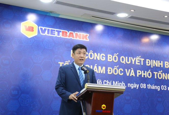 Ông Lê Huy Dũng phát biểu sau khi nhận quyết định bổ nhiệm chức danh TGĐ Vietbank.