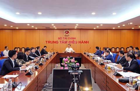 Quang cảnh buổi họp.