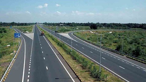 Dự án thành phần cao tốc Bắc- Nam đoạn Quốc lộ 45 - Nghi Sơn dài 43km, được đầu tư theo hình thức PPP.