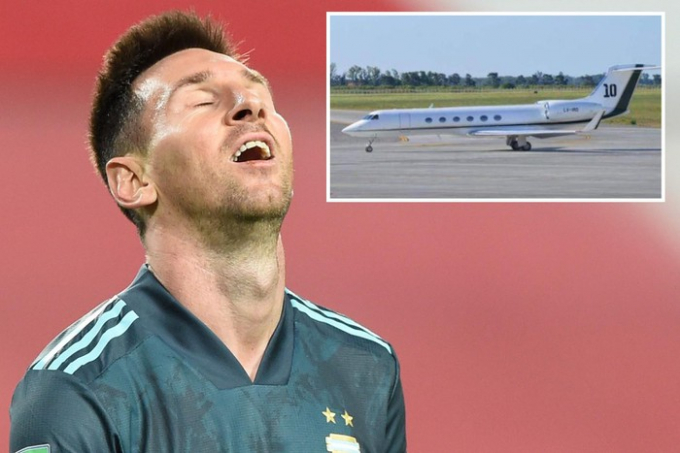 Messi bị chặn đầu máy bay đòi tiền thuế