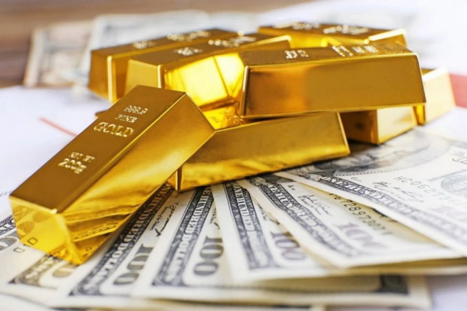 USD tăng vọt, giá vàng tiếp tục giảm.(Ảnh minh họa)