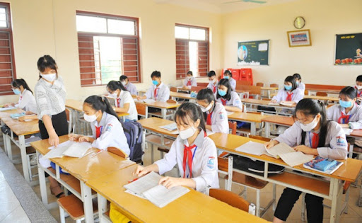 Hà Nội tạm dừng kế hoạch cho học sinh trở lại trường từ 8/11.