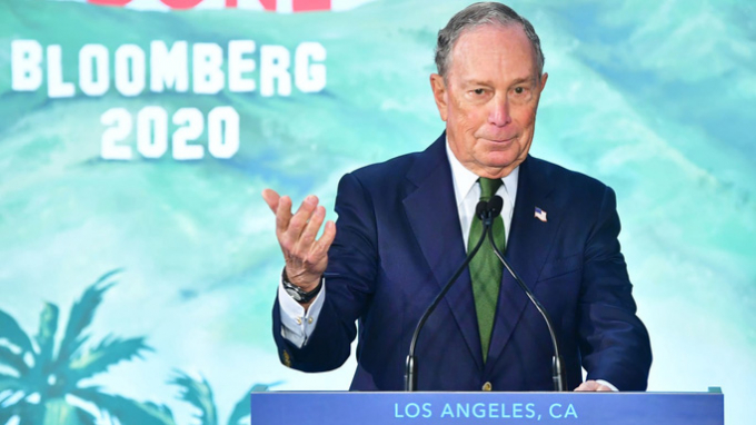 Tỉ phú Michael Bloomberg chi hàng triệu USD chỉ để ngăn Tổng thống Donald Trump tái đắc cử. Ảnh: CNBC