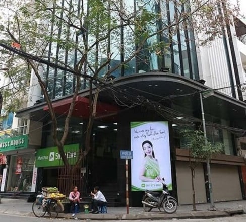 Phòng khám Nha khoa Smile Care, địa chỉ 30 Nguyên Hồng tại thời điểm Thanh tra BYT kiểm tra
