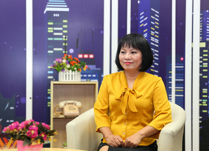 Thầy thuốc ưu tú, Bác sĩ chuyên khoa Y học cổ truyền Nguyễn Thị Hằng – Nguyên Phó giám đốc Bệnh viện Tuệ Tĩnh