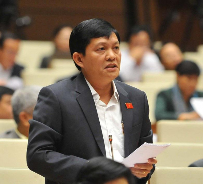 ĐBQH Phạm Phú Quốc trong phiên họp Quốc hội (ảnh quochoi.vn).