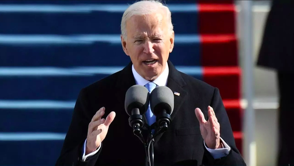 Ông Joe Biden phát biểu trong buổi lễ tuyên thệ nhậm chức tổng thống tại Đồi Capitol ở Washington D.C, Mỹ ngày 20-1 - Ảnh: AFP