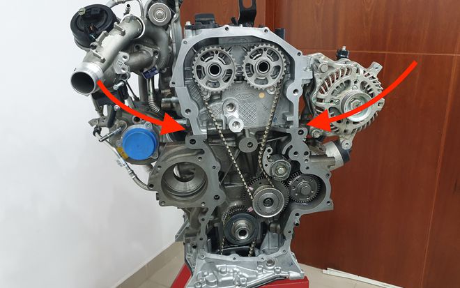 Ford Việt Nam xác định nguyên nhân cũng như đưa ra giải pháp sửa chữa hiện tượng rò rỉ dầu tại nắp che dây đai cam và tại ống két làm mát khí nạp (Ảnh: Thanh niên)