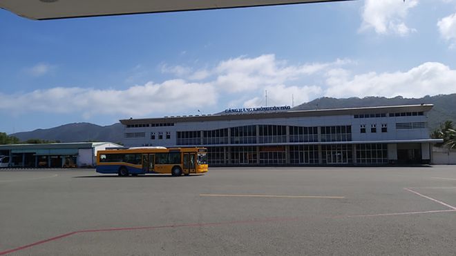 Các hãng thay đổi giờ bay tới Côn Đảo bị Cục Hàng không ‘tuýt còi’