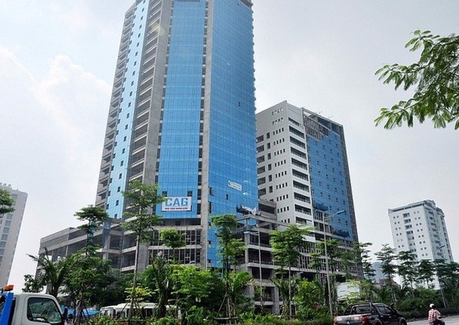 Trung tâm Mua sắm tài sản công và thông tin, tư vấn tài chính, thuộc Sở Tài chính Hà Nội nằm bên trong Khu Liên cơ Võ Chí Công.