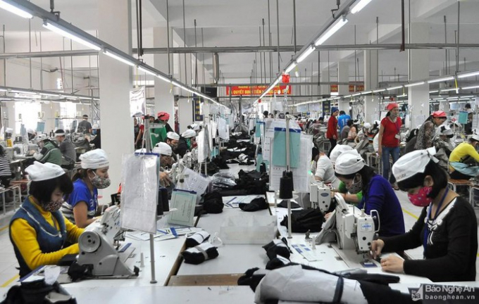 Để phát triển công nghiệp dệt may cần có nhiều nhà máy dệt phụ trợ