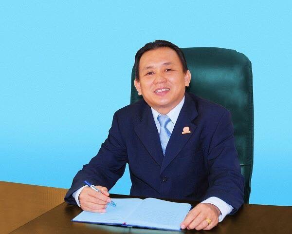 Ông Lê Hữu Hoàng, Phó Chủ tịch UBND tỉnh Khánh Hòa, người ký quyết định đấu giá tài sản công với giá khởi điểm 0 đồng.