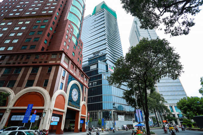 Chưa có chứng nhận đầu tư, dự án khách sạn Hilton Sài Gòn vẫn ngang nhiên hoàn thiện