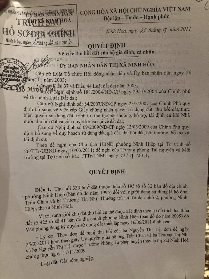 Ông Tống Trân (nay là Bí thư Thị xã Ninh Hoà) thời điểm đó thu hồi đất trái quy định pháp luật.