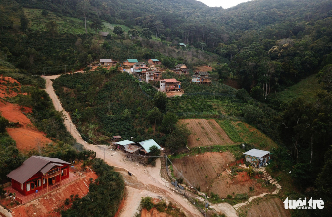 45 hecta rừng khu vực núi Voi đã bị lấn chiếm để xây dựng hàng chục căn nhà dạng 
