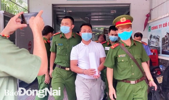 Đỗ Sơn Tùng bị bắt tạm giam vào tháng 8/2020. Ảnh Báo Đồng Nai