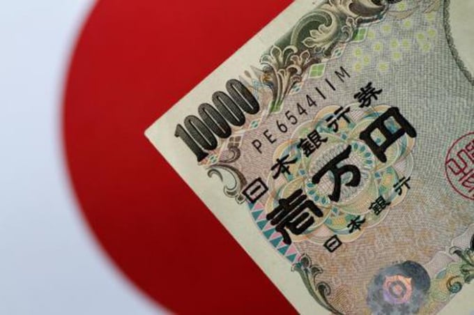 Nhật Bản chi 800 tỷ yên để hạn chế tác động tăng thuế tiêu dùng. Ảnh: reuters