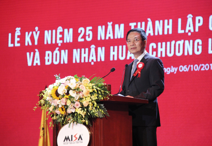 Bộ trưởng Bộ TT&TT Nguyễn Mạnh Hùng phát biểu tại buổi Lễ