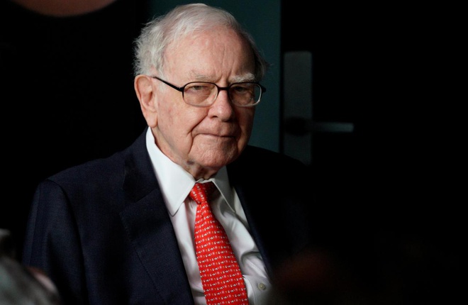 Tập đoàn Berkshire Hathaway của tỷ phú Buffett đã đầu tư 340 triệu USD cho DC Solar. Ảnh: Reuters.