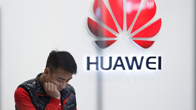 Hiện tại, các cơ quan tại Mỹ đang tranh luận về việc có nên tiếp tục hạn chế kinh doanh với Huawei bởi điều đó có thể ảnh hưởng xấu đến các công ty Mỹ. Ảnh: AP.