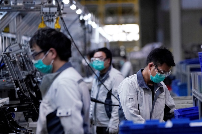 Hàng loạt nhà máy ở Trung Quốc vẫn đang trong tình trạng tê liệt vì dịch virus corona chủng mới. Ảnh: Getty Images.