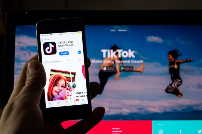 Việc Ấn Độ cấm TikTok là một tiền lệ đáng lo ngại với Facebook. Ảnh: Tech In Asia.