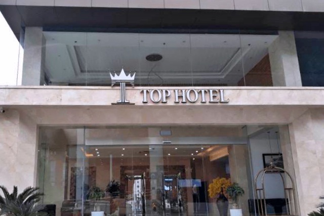 Khách sạn Top Hotel Hữu Nghị đang phải giải trình với UBND quận Nam Từ Liêm vì tiền cách ly có khoản chi phí cho cơ quan chức năng y tế, công an phòng chống dịch, an ninh trực 24/24….