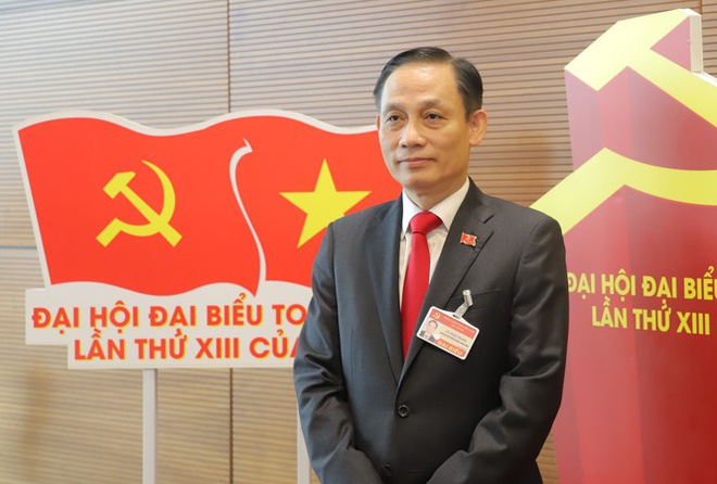 ông Lê Hoài Trung