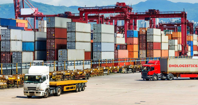 Giá trị hàng hóa xuất nhập khẩu 8 tháng tăng 2 triệu USD so với năm 2019.