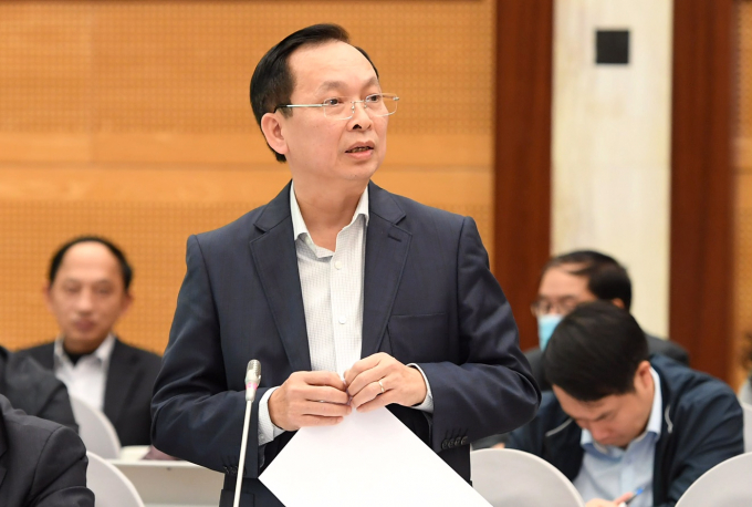 Phó Thống đốc Ngân hàng Nhà nước Đào Minh Tú khẳng định chưa có sàn đầu tư chứng khoán Forex nào được cấp phép.