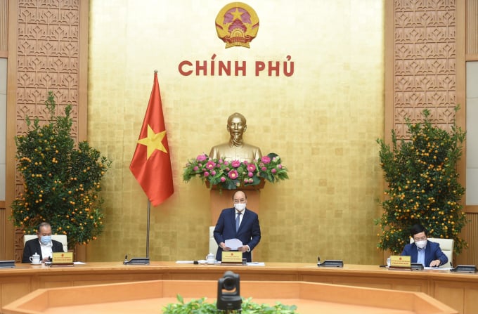 Thủ tướng Nguyễn Xuân Phúc chủ trì cuộc họp Thường trực Chính phủ bàn về tình hình Tết, triển khai các nhiệm vụ trọng tâm sau Tết và công tác phòng chống dịch Covid-19.