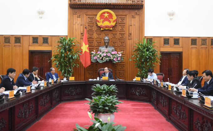 Thủ tướng Nguyễn Xuân Phúc chủ trì cuộc họp Thường trực Chính phủ về phân bổ vốn đầu tư công trung hạn.