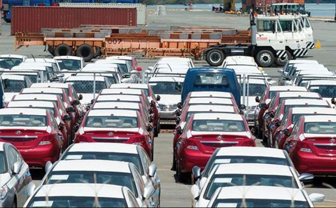 Lượng ôtô nguyên chiếc nhập khẩu trong tháng 2 tăng mạnh.