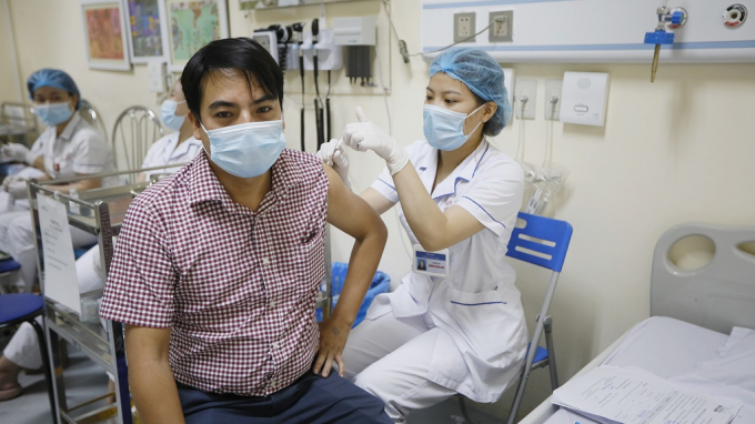 Tp.HCM, Hà Nội, Bình Dương, Long An và Đồng Nai phải hoàn thành tiêm mũi 1 vắc-xin Covid-19 trước ngày 15/9.