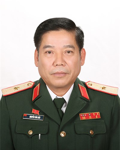 Thiếu tướng Nguyễn Văn Gấu giữ chức Phó Chủ nhiệm Tổng cục Chính trị Quân đội nhân dân Việt Nam.