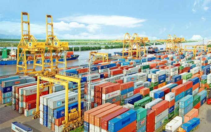 Trong dịp Tết Âm lịch giá trị hàng hóa xuất nhập khẩu tăng trưởng mạnh.