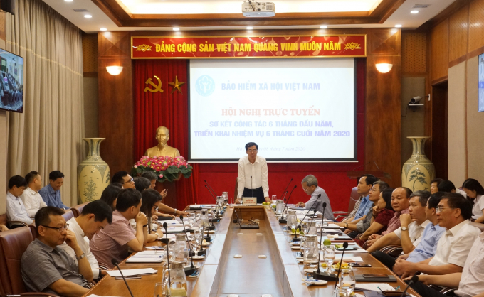 Phó tổng giám đốc phụ trách, quản lý điều hành BHXH Việt Nam Đào Việt Ánh chủ trì Hội nghị sơ kết công tác 6 tháng đầu năm.