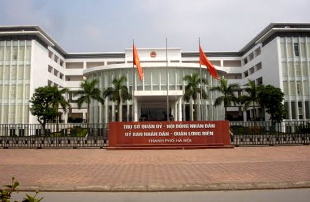 Ủy ban nhân dân quận Long Biên.