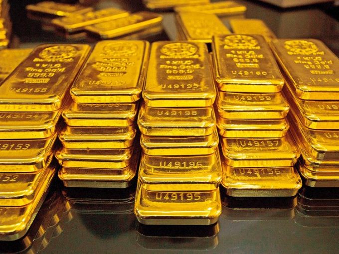 Giá vàng thế giới tiếp đà tăng, vàng trong nước loanh quanh ngưỡng 56 - 57 triệu đồng/lượng. (Ảnh minh hoạ)