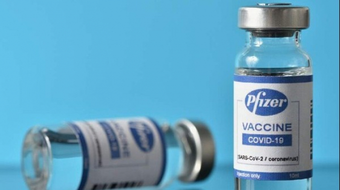 Các lô vắc-xin Pfizer được nhập về Việt Nam sau ngày 22/10 có hạn dùng 6 tháng in trên nhãn đều được tăng thêm 3 tháng sử dụng. (Ảnh minh họa)