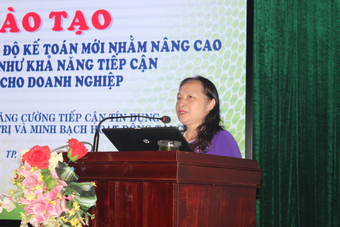 Bà Nguyễn Thị Thúy Nga - Chủ Tịch Hội đồng Thành viên Công ty TNHH tư vấn tài chính và kế toán FAC cập nhật chính sách cho doanh nghiệp