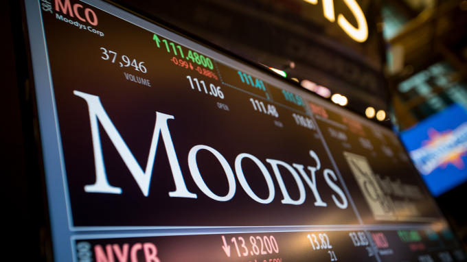 Moody’s điều chỉnh triển vọng xuống Tiêu cực, kết thúc thời gian đưa hồ sơ tín dụng của Việt Nam vào diện theo dõi hạ bậc kể từ ngày 9/10/2019
