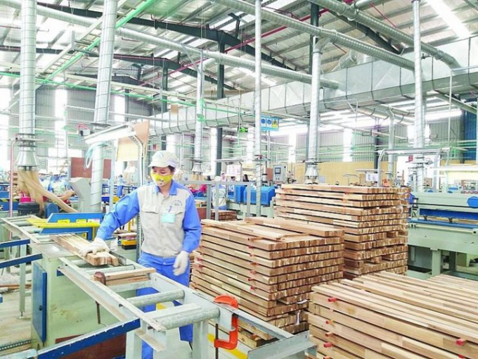 Trị giá xuất khẩu mặt hàng gỗ và sản phẩm gỗ trong tháng 03/2020 ước tính là 900 triệu USD, tăng 20,6% so với tháng trước.