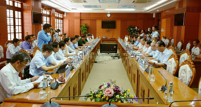 Đồng chí Đào Ngọc Dung - Ủy viên Trung ương Đảng, Bộ trưởng Bộ LĐ-TB&XH cùng đoàn công tác làm việc tại tỉnh Quảng Nam ngày 20/7