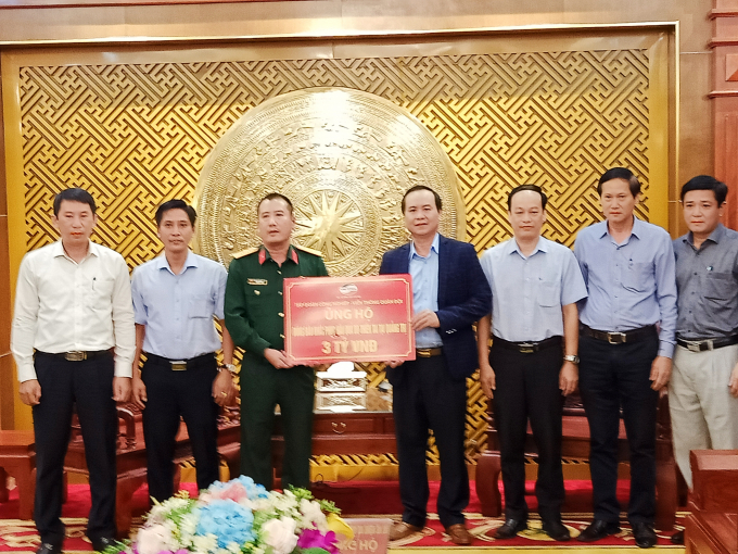 Viettel trao 3 tỷ đồng cho tỉnh Quảng Trị khắc phục hậu quả lũ lụt