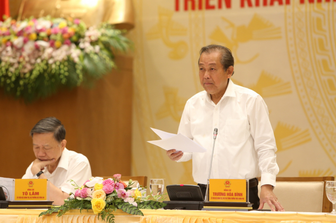 Phó thủ tướng Trương Hòa Bình chủ trì hội nghị sáng 25/7.