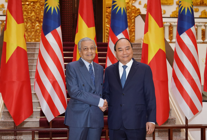Thủ tướng Nguyễn Xuân Phúc đón và hội đàm với Thủ tướng Mahathir Mohamad - Ảnh: VGP.