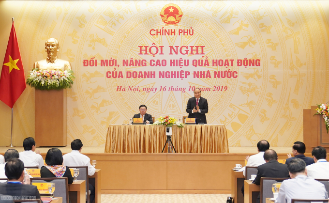 Thủ tướng Nguyễn Xuân Phúc chủ trì hội nghị sáng 16/10.