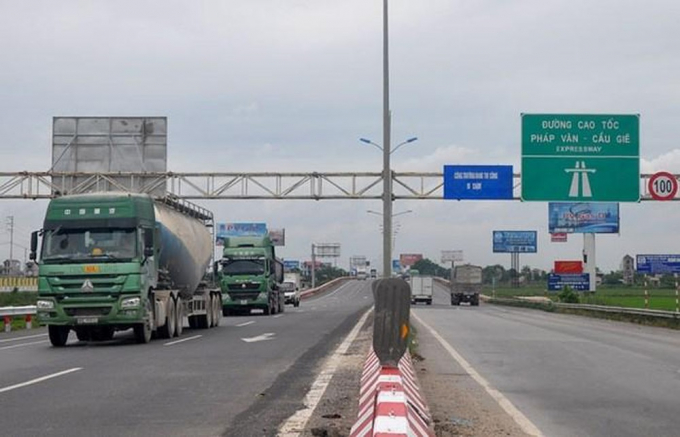 Đầu tư xây dựng tuyến đường kết nối đường Pháp Vân - Cầu Giẽ với đường Vành đai 3 với chiều dài khoảng 3,4 km (tính cả chiều dài các nút giao).